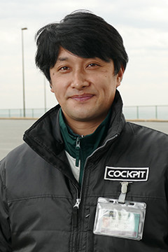 コクピット コジマ 二見 悦郎 店長