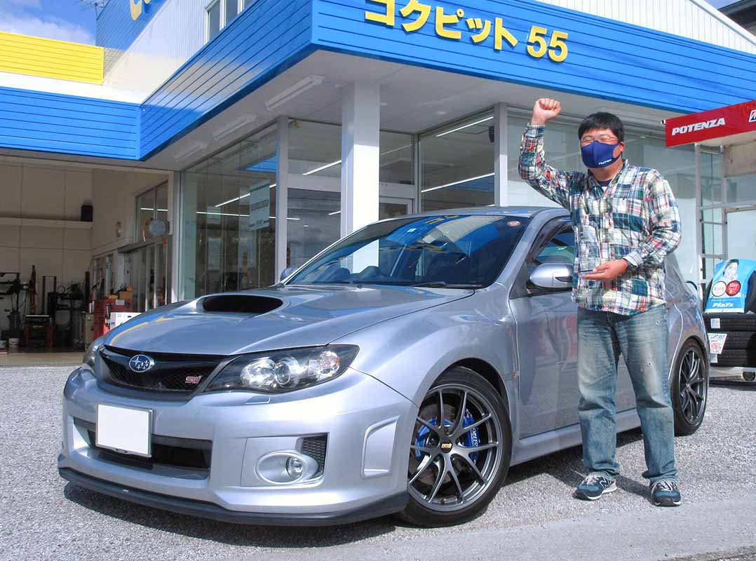 スバル インプレッサ WRX STI