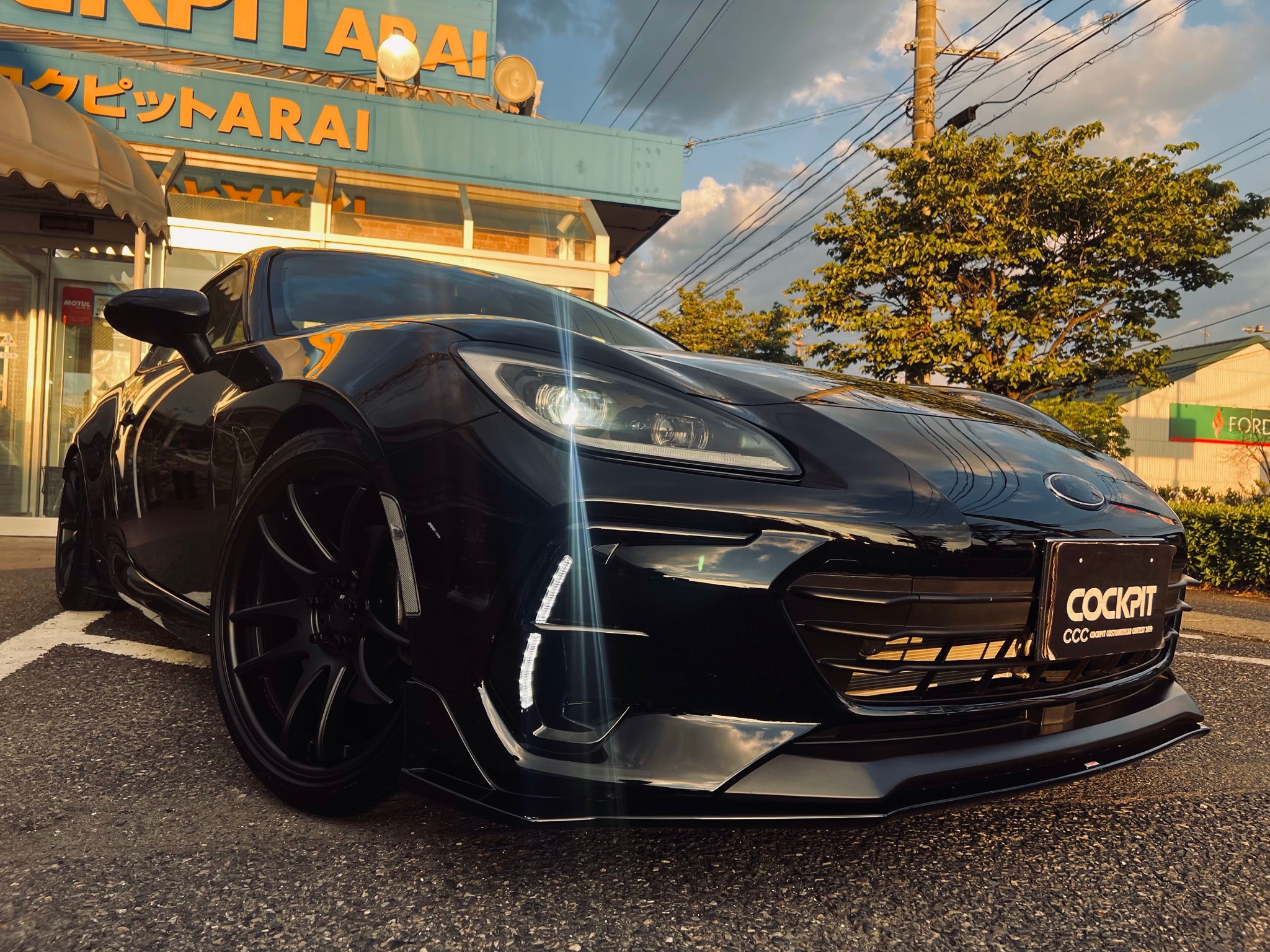 BRZ カスタマイズ事例 : SUBARU BRZ ZD8 × WORK EMOTION CR 2P 