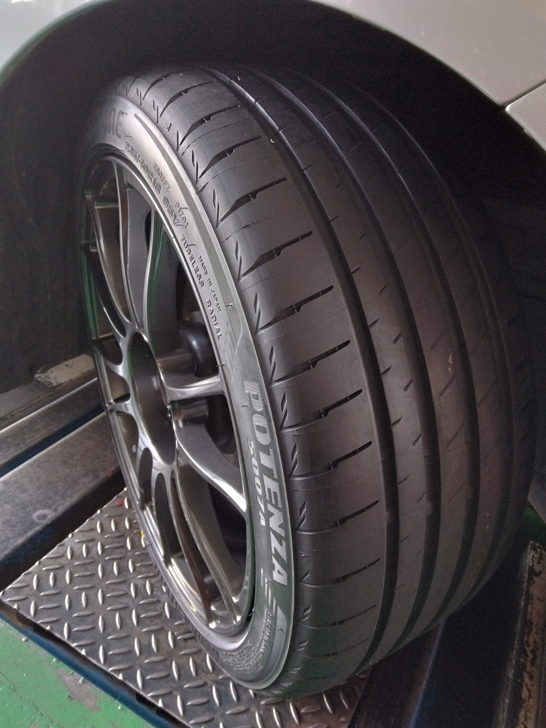 NRE210カローラスポーツ × POTENZA S007A & SSR GTX04