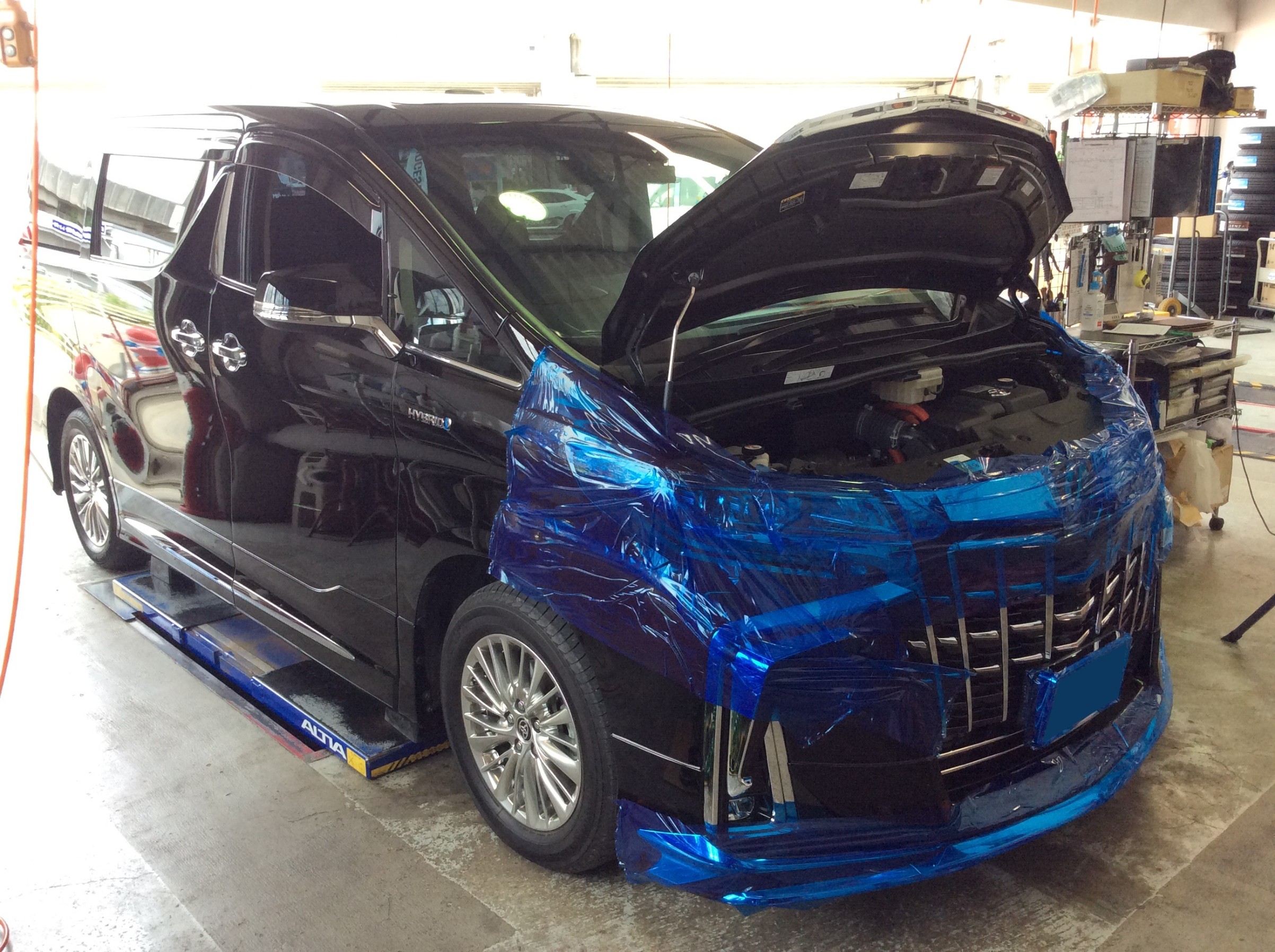 アルファード AGH30W 車高調 TEIN　AYH30W アルファードハイブリッド AYH30W 車高調取り付けます