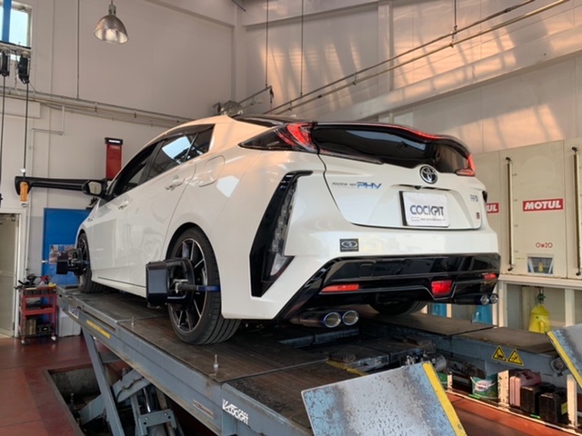◇TOYOTA PRIUS PHV S GR SPORT [ZVW52] 用品取付 AIR FORCE