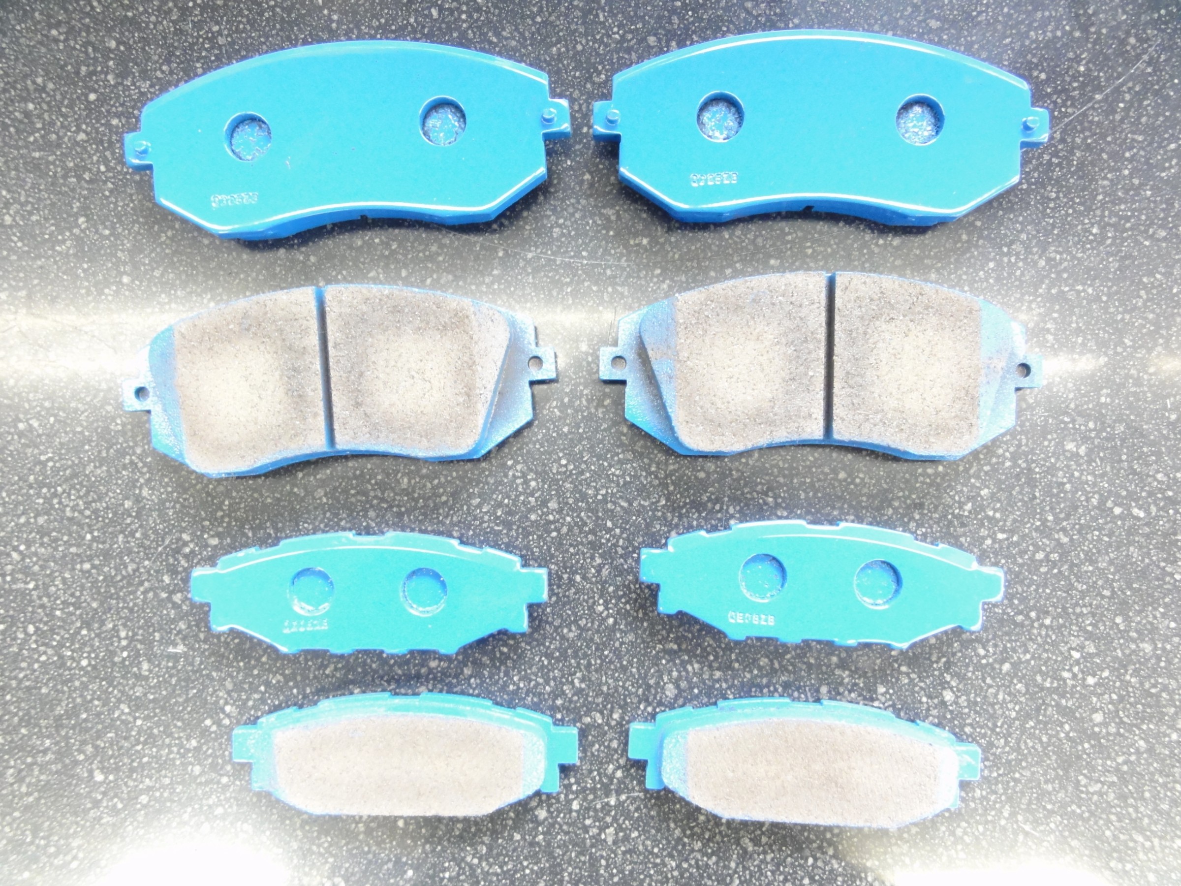 インプレッサ（GH8）エンドレス製スポーツブレーキパッド「SSS」装着