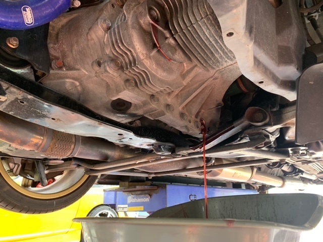 ◇MITSUBISHI LANCEREVOLUTION Ⅸ [CT9A] メンテナンス作業 NUTEC NC50 エンジンオイル交換・ALFIT オイルフィルター交換・CUSCO フロントデフリアデフオイル交換・KEMITEC PG55RC クーラント交換◇#三菱#ランエボオイル交換#クーラント交換#ギアオイル交換#ケミテック  ...