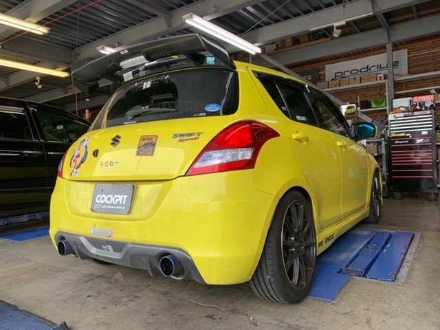 ◇SUZUKI SWIFT SPORT [ZC32S] 用品取付 TM-SQUARE エンジンオイル