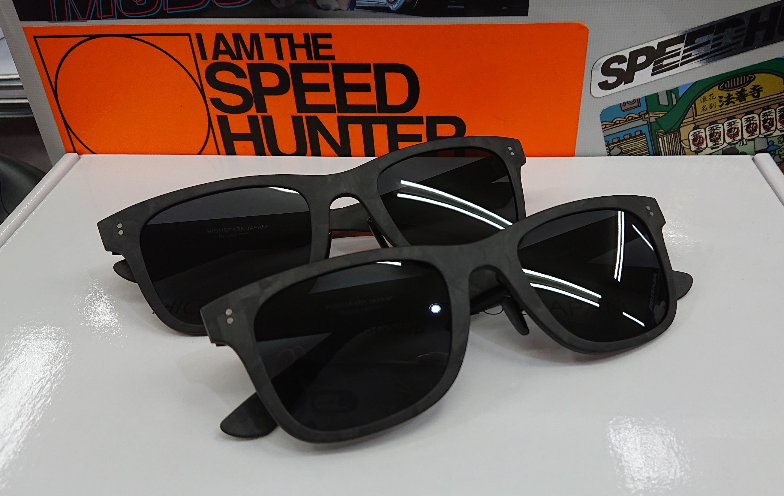 ハイスパーク ジャパン の新商品 フォージドカーボン製 サングラス が