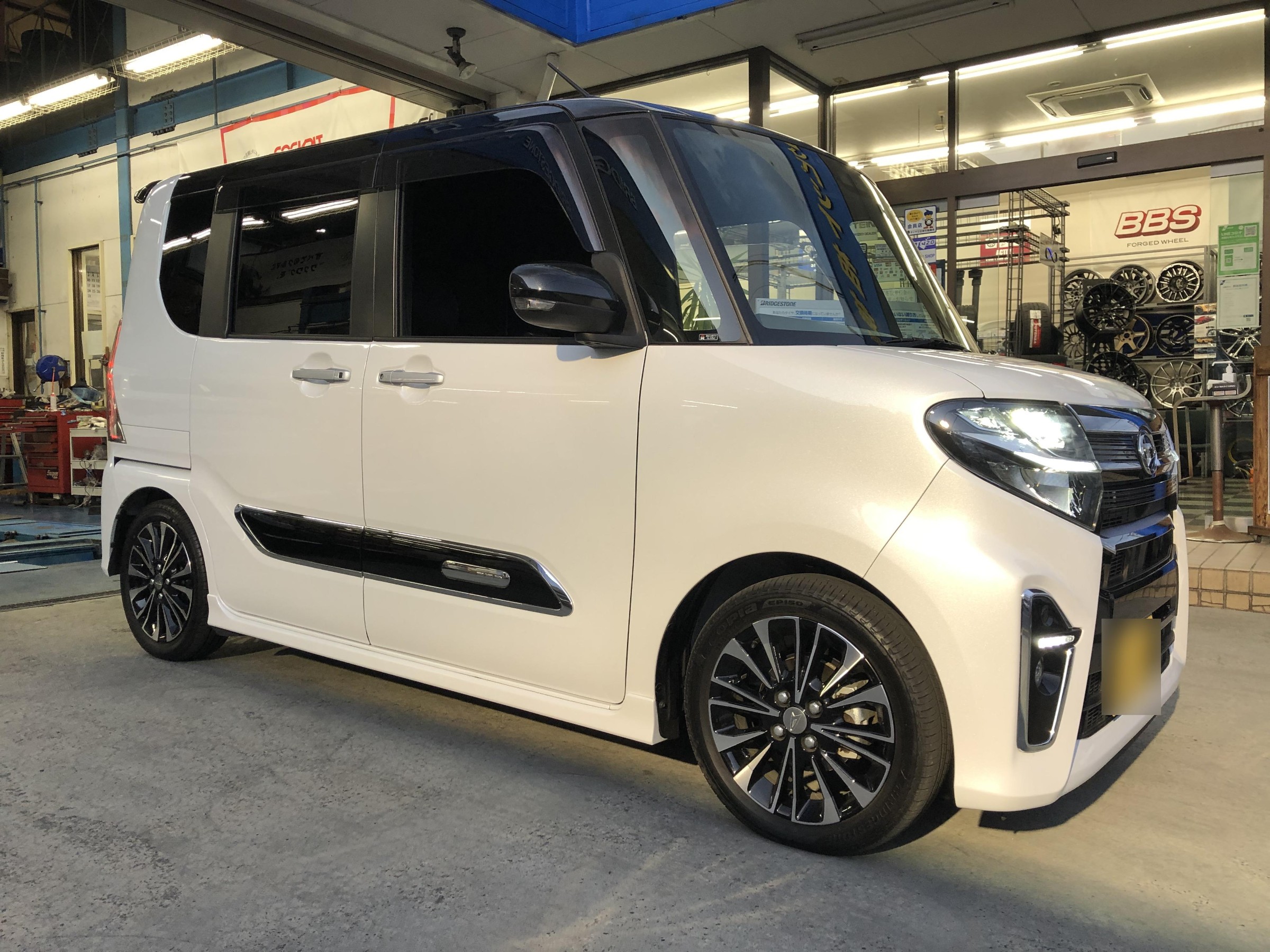 ダイハツ タントカスタム La650sに乗り換えて まずは車高ダウンから始めますか ダイハツ タントカスタム 足まわり サスペンション ブレーキ 足まわり サスペンション ブレーキ サスペンションパーツ関連取付 カスタマイズ日記 コクピット 相模原 車