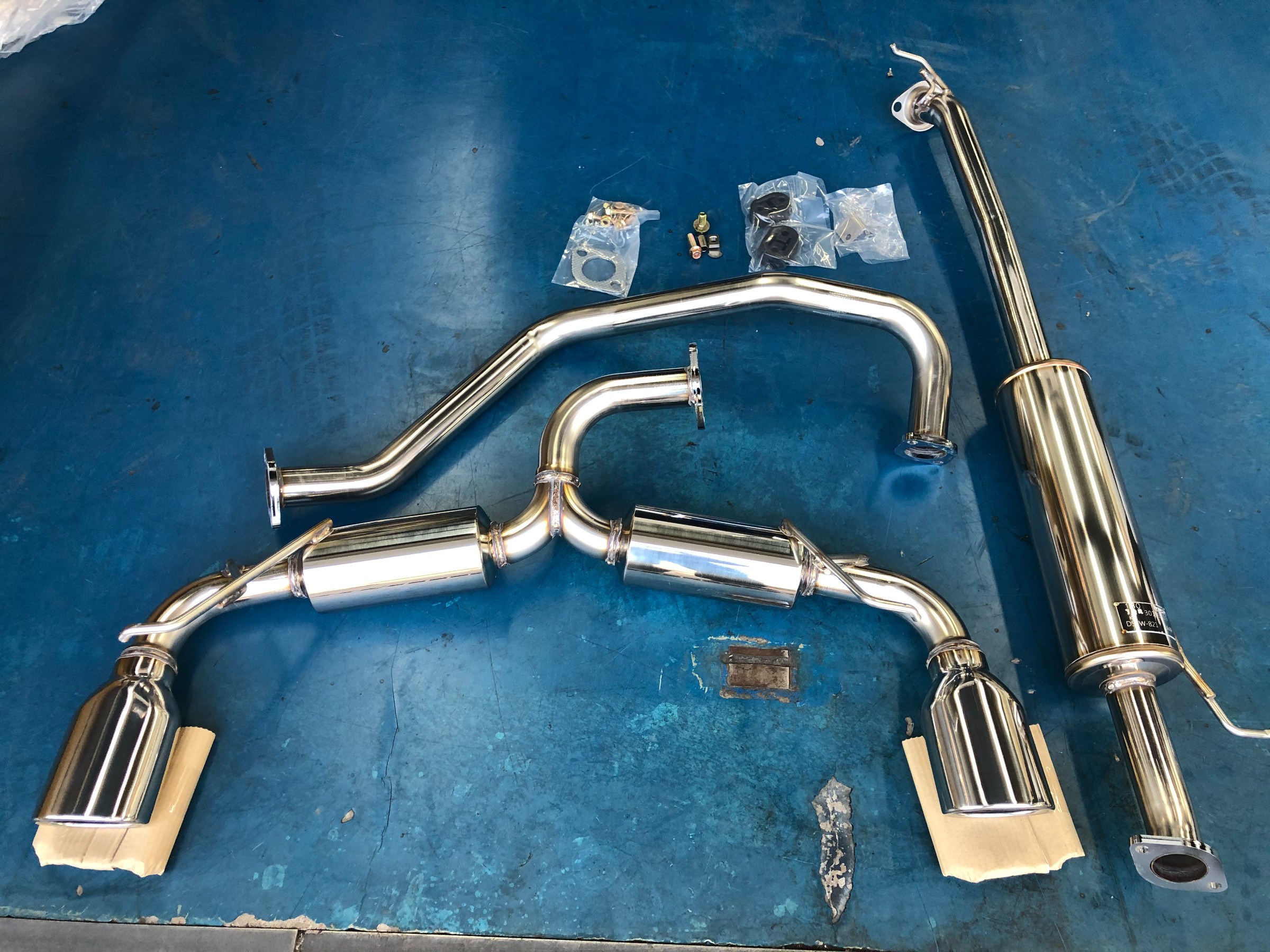 タントカスタム　リアピース　ストレートマフラー ダイハツタントカスタムRSl375Sワンオフフルステンレスリアピースマフラー