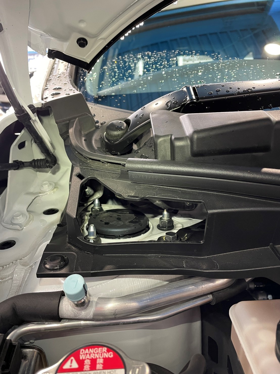 Jade Rs Fr5 Blitz Damper Zz R 車高調取り付け ホンダ ジェイド 足まわり サスペンション ブレーキ 足まわり サスペンション ブレーキ サスペンションパーツ関連取付 スタッフ日記 スタイルコクピット ズーム 車のカスタマイズにかかわる