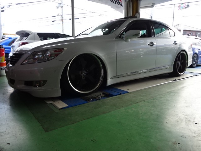 レクサスLS460 極限ローダウン！ | レクサス LS 足まわり