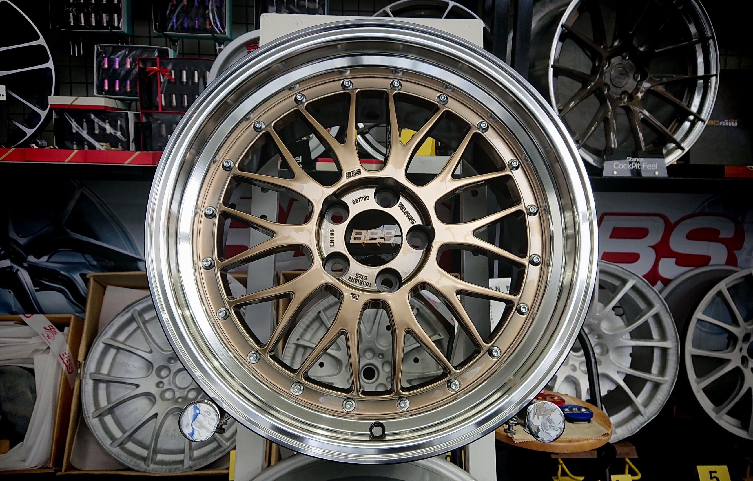 期間限定発売モデル BBS LM ダイヤモンドゴールド × ブラックブライト