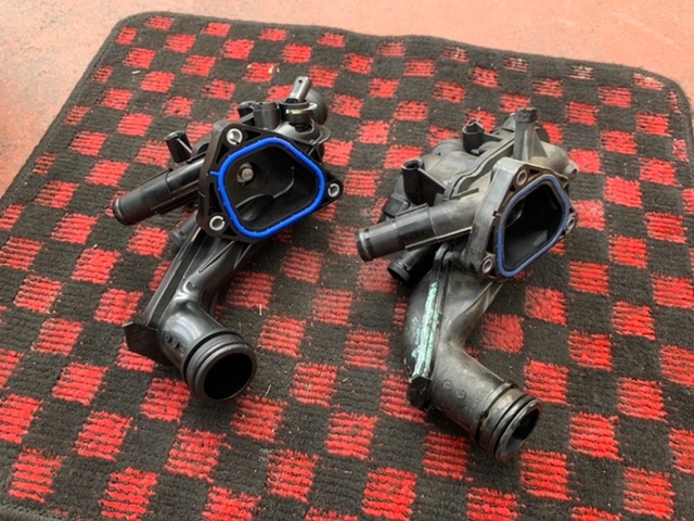 ◇BMW MINI CROSSOVER [R60] ウォーターサーモハウジング・ヒーター