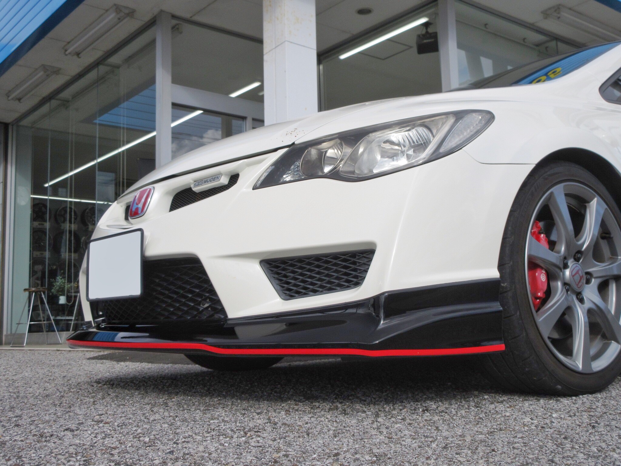 新到着 CIVIC TYPE-R FD2 サイドボトムライン FRP製 白ゲル 塗装取付込