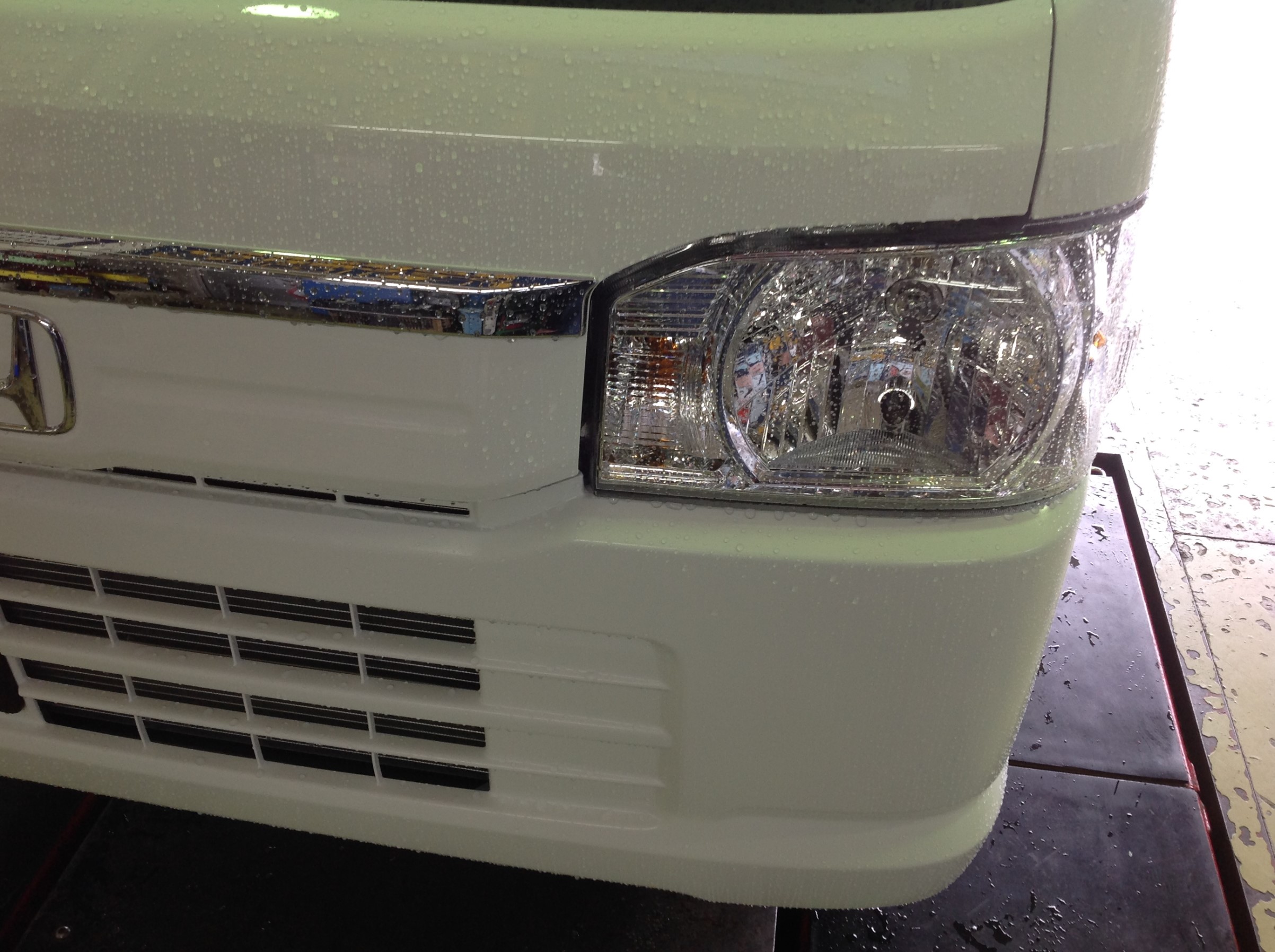 ホンダアクティトラック HA8.9フロントスクリーン