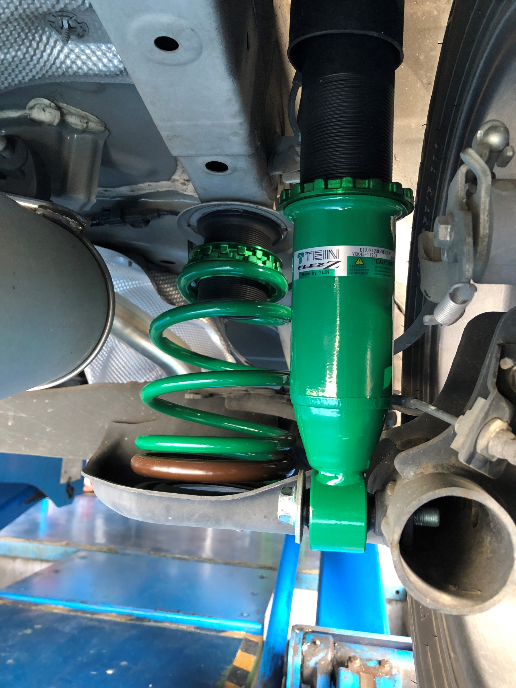 ☆日産 ノートニスモS 新発売 TEIN FLEX Z 取り付け☆ | 日産