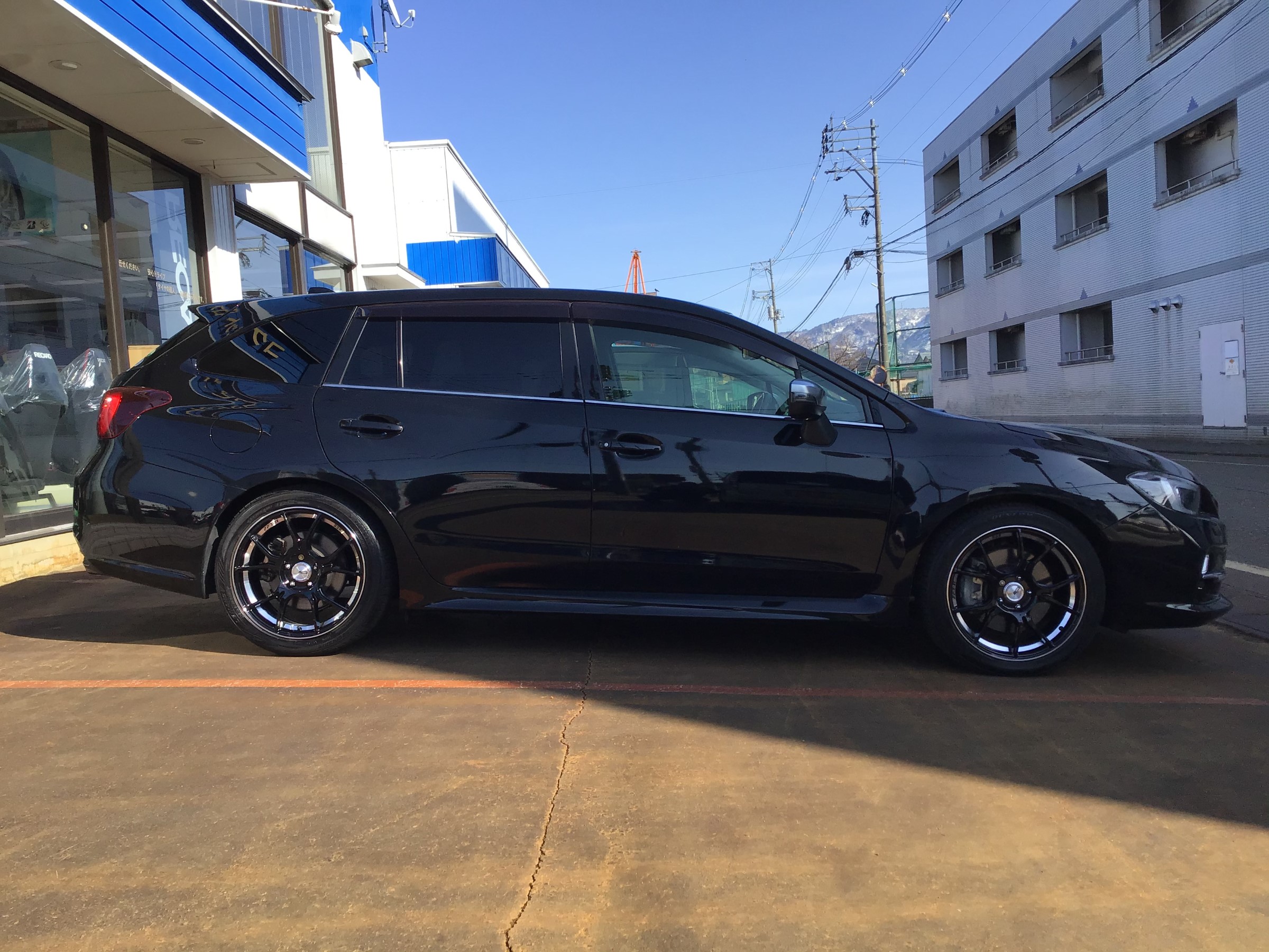 『レヴォーグ ホイール』 スバル レヴォーグ 新型】ホイール交換でレヴォーグのイメージが