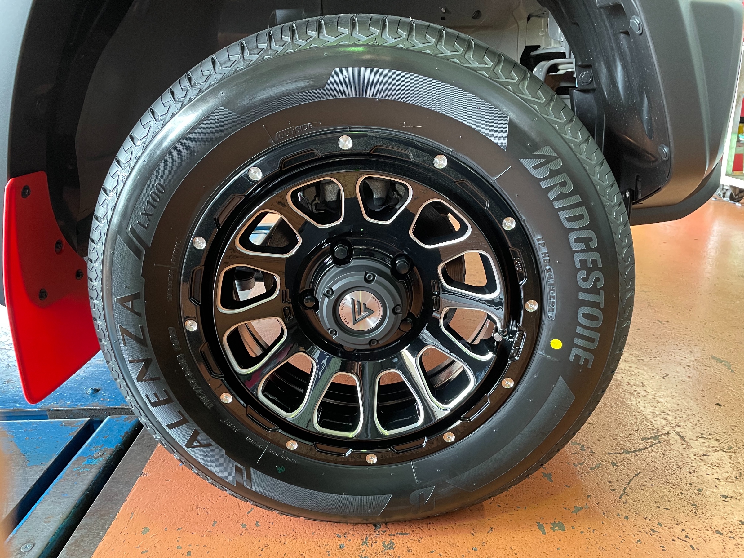 ジムニーシエラ JB 74W カスタム | スズキ ジムニーシエラ