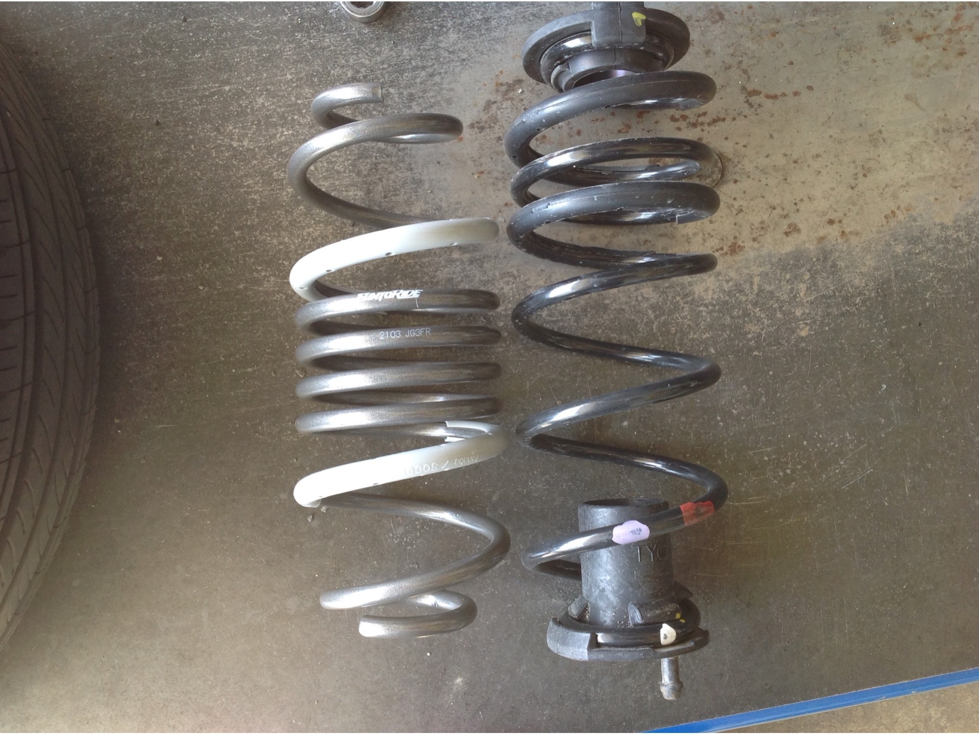 新型N-ONE RSさん、TANABE GT FUNTORIDEスプリング装着