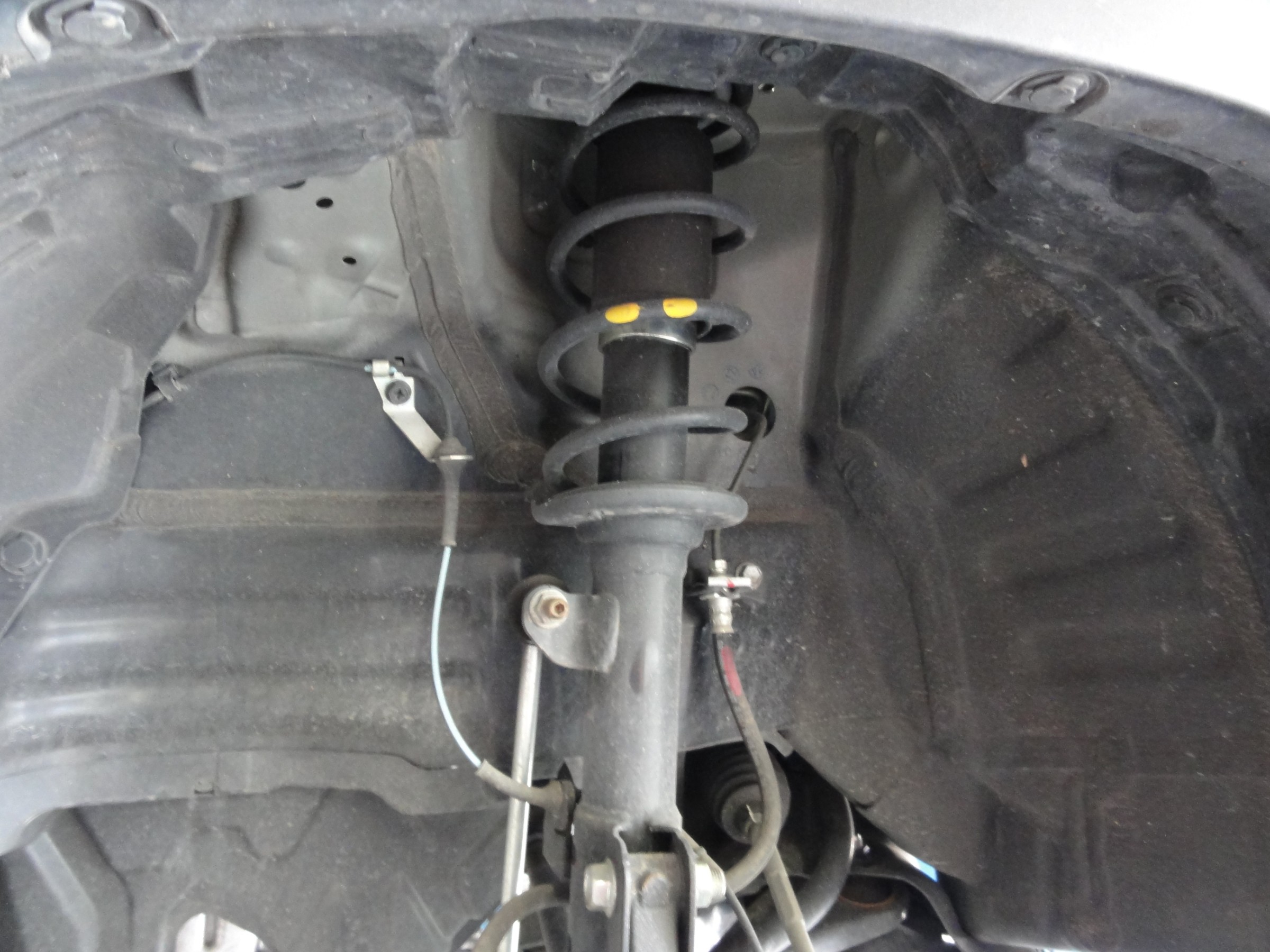 ハスラー（MR41S） タナベ製車高アップスプリング「DEVIDE UP210