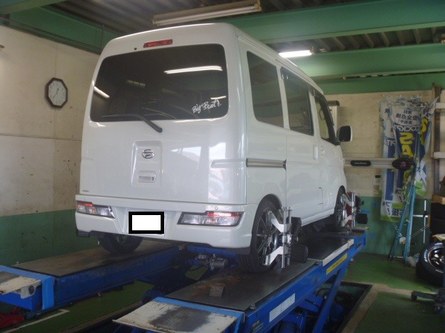 この様な ローダウン のやり方も ダイハツ ハイゼット 足まわり サスペンション ブレーキ 足まわり サスペンション ブレーキ サスペンションパーツ関連取付 アフターパーツ取り付け事例 コクピット 麻生 お店の得意技紹介