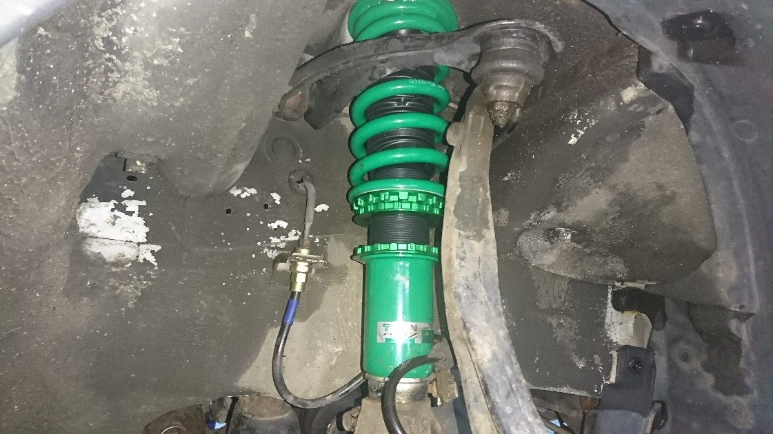 インテグラ Dc2 Tein 車高調 ホンダ インテグラ タイプr 足まわり サスペンション ブレーキ 足まわり サスペンション ブレーキ サスペンションパーツ関連取付 スタッフ日記 コクピット 107 車のカスタマイズにかかわるスタッフより