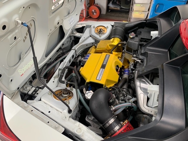 Honda S660 Jw5 Hpi Evolve オイルクーラー取付 Spal電動ファン取付 Nutec Zz01 5w 35 Zz02 10w 45 Mix エンジンオイル交換 ホンダ S660 その他パーツ メンテナンス オイル バッテリー他 エンジンオイル交換 スタッフ 日記 コクピット 荒井 車の