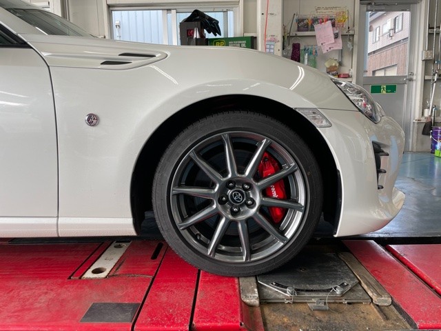 Car Dock K.R.T | 新型BRZにSTIのダウンサスを(^^) ダウン量が