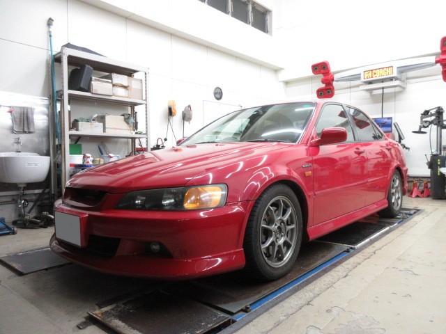 どうしてもホンダミュージックが聞きたくて・・・”アコード ユーロR