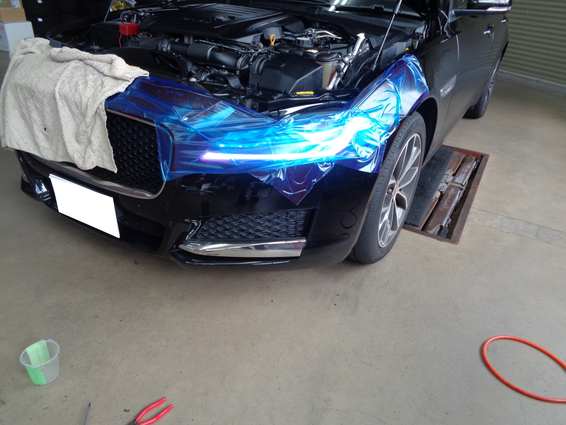 コーディングなしdeDRL JAGUAR F-PACE/XF 専用キット 楽天市場】☆コーディングなしde DRL☆ ジャガーF−PACE/XF専用 DRL