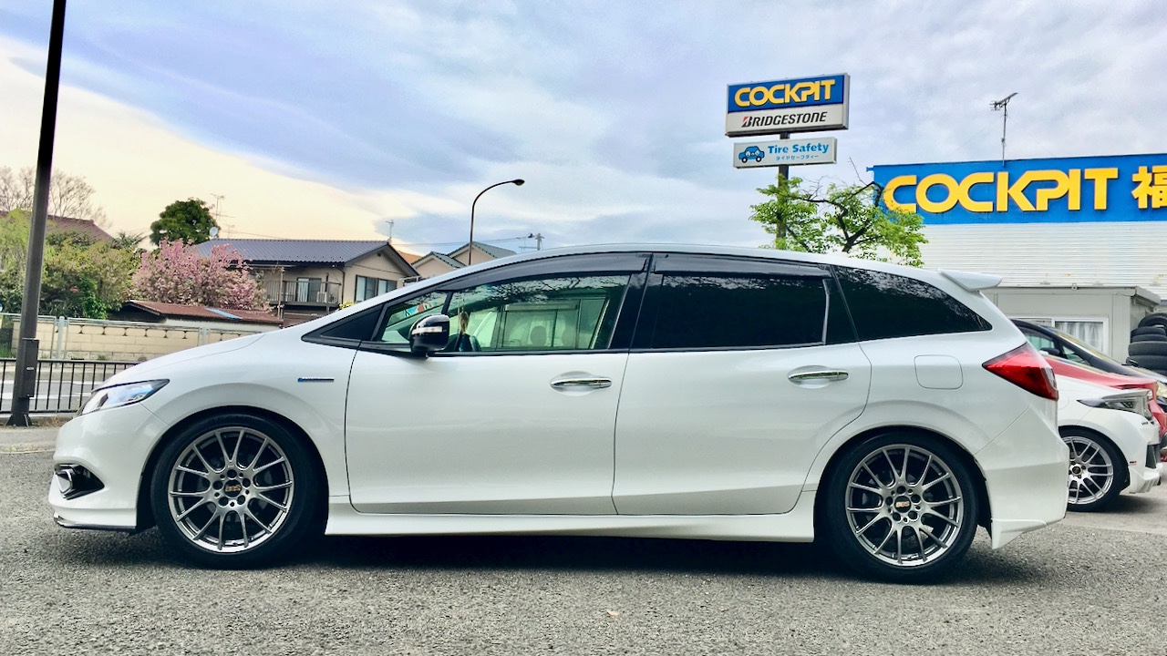FR4 HONDA JADE HYBRID ✖ REGNO GR-XⅡ ✖ BBS RE-V | ホンダ