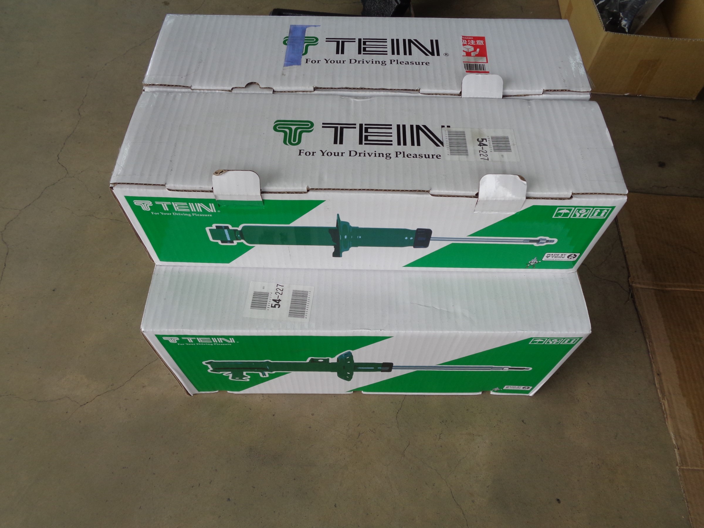 スバル インプレッサWRX STI（GRB）の足回りリフレッシュ！ | スバル