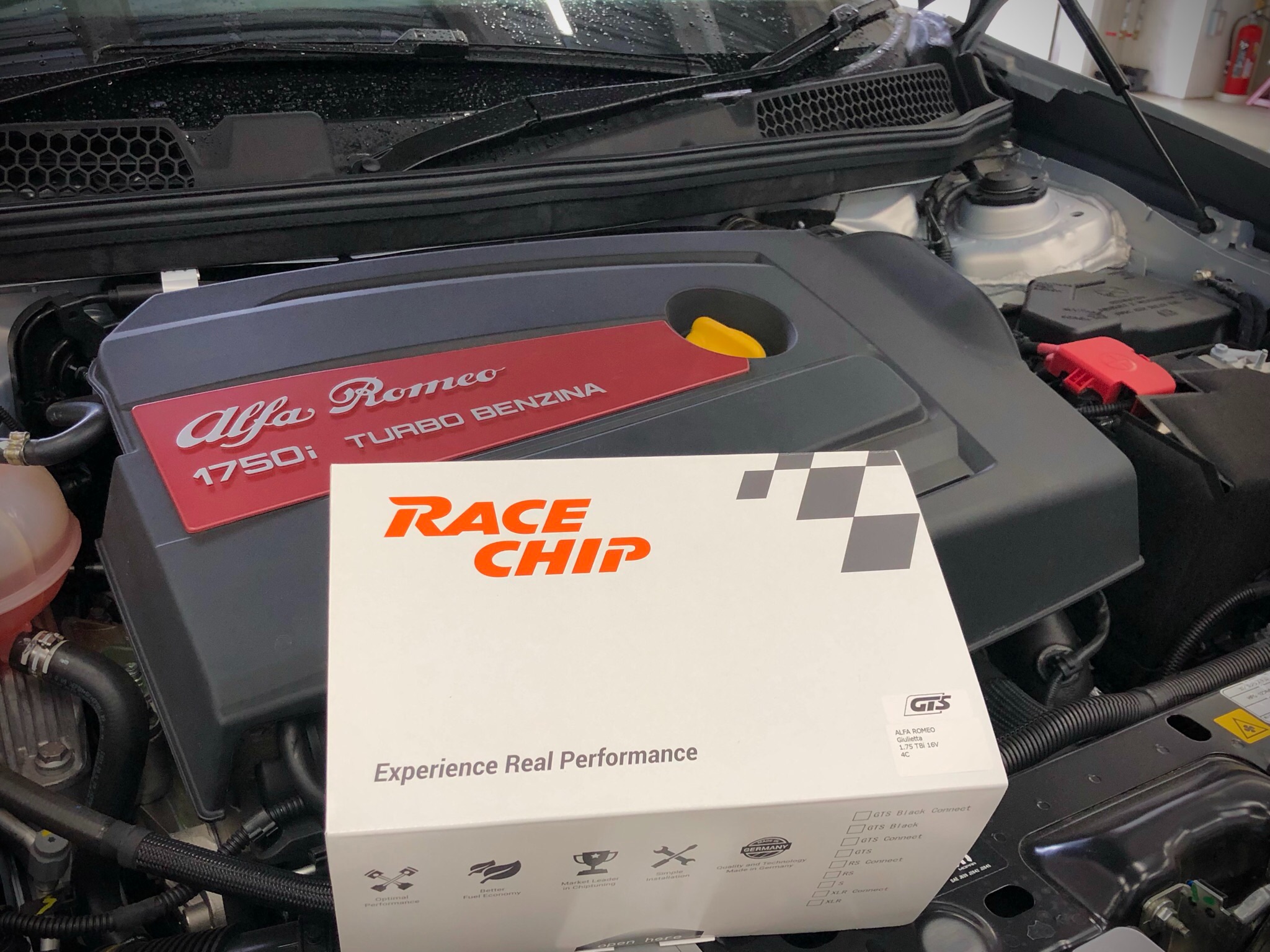 メール便送料無料05 RaceChip(レースチップ) RS ALFA ROMEO Giulietta