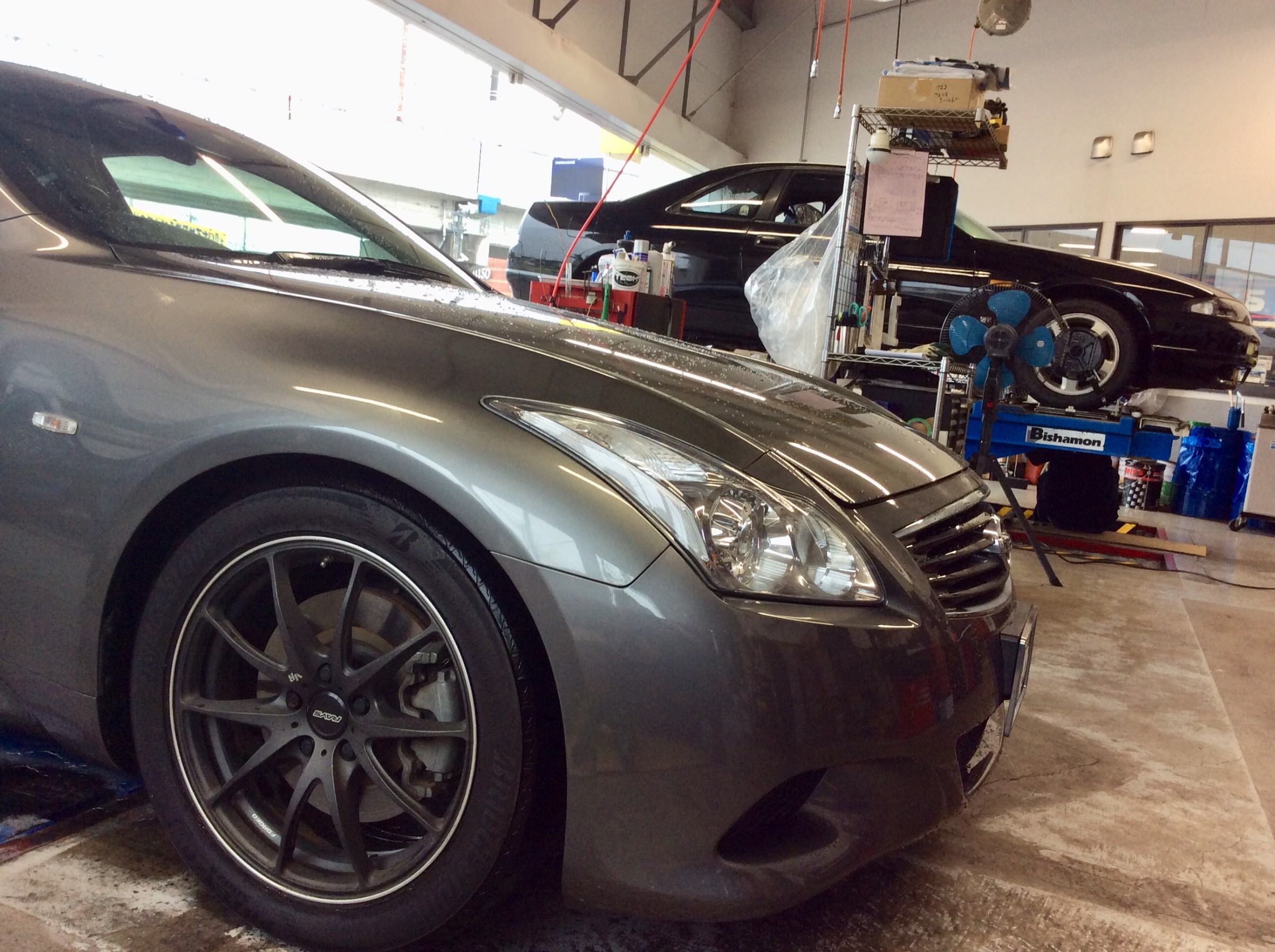 スカイラインクーペ Ckv36 車高調取り付けます 日産 スカイラインクーペ カスタマイズ別ショーケース コクピット 名取 お店の取付加工事例紹介