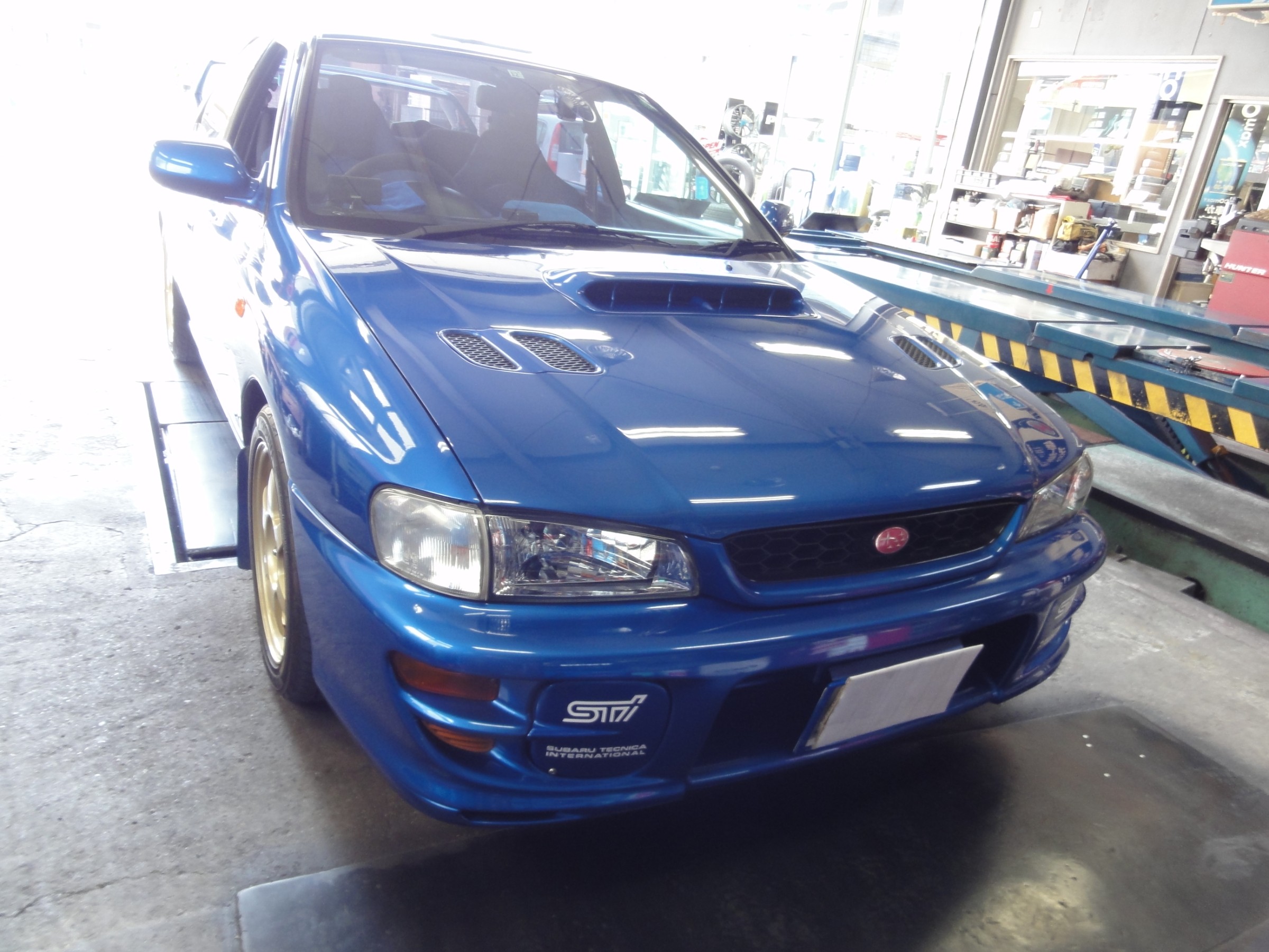 SUBARU genuine 2008-2010 Impreza WRX STi Wagon Front Grille Assembly  91121FG061 | eBay Compatible With Subaru For Impreza 2008 2009 2010 2011 車フロント左右バンパー