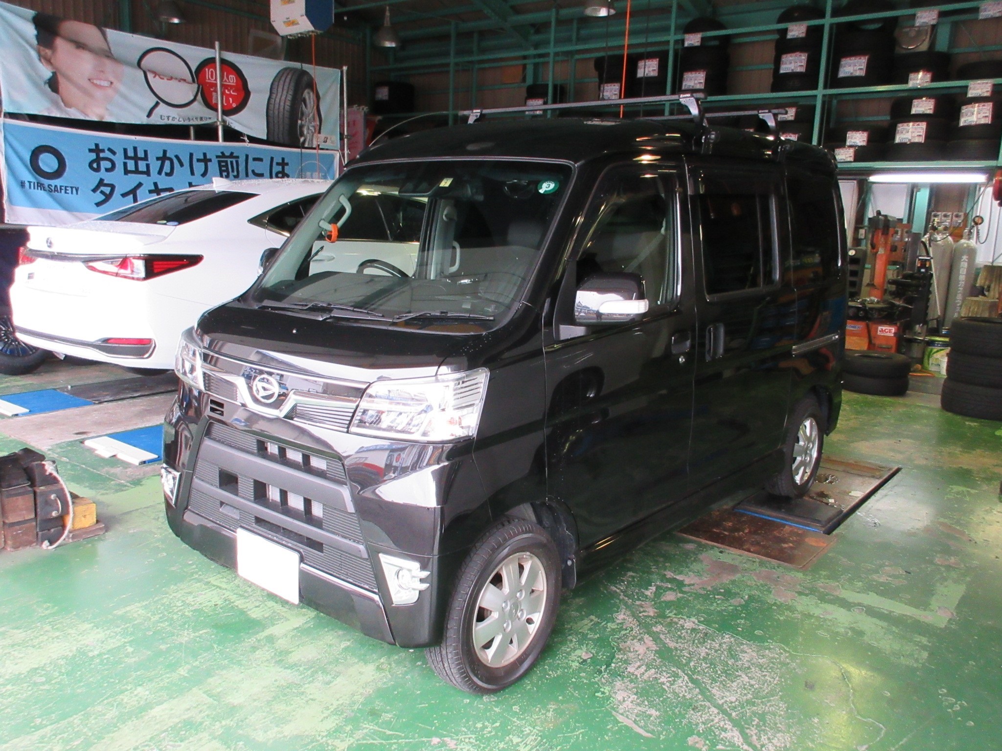 ピー から パファー に ダイハツ アトレー Hid Led その他電装系 Hid Led その他電装系 電装系関連パーツ取付 Staff日記 コクピット さつま貝塚 車のカスタマイズにかかわるスタッフより