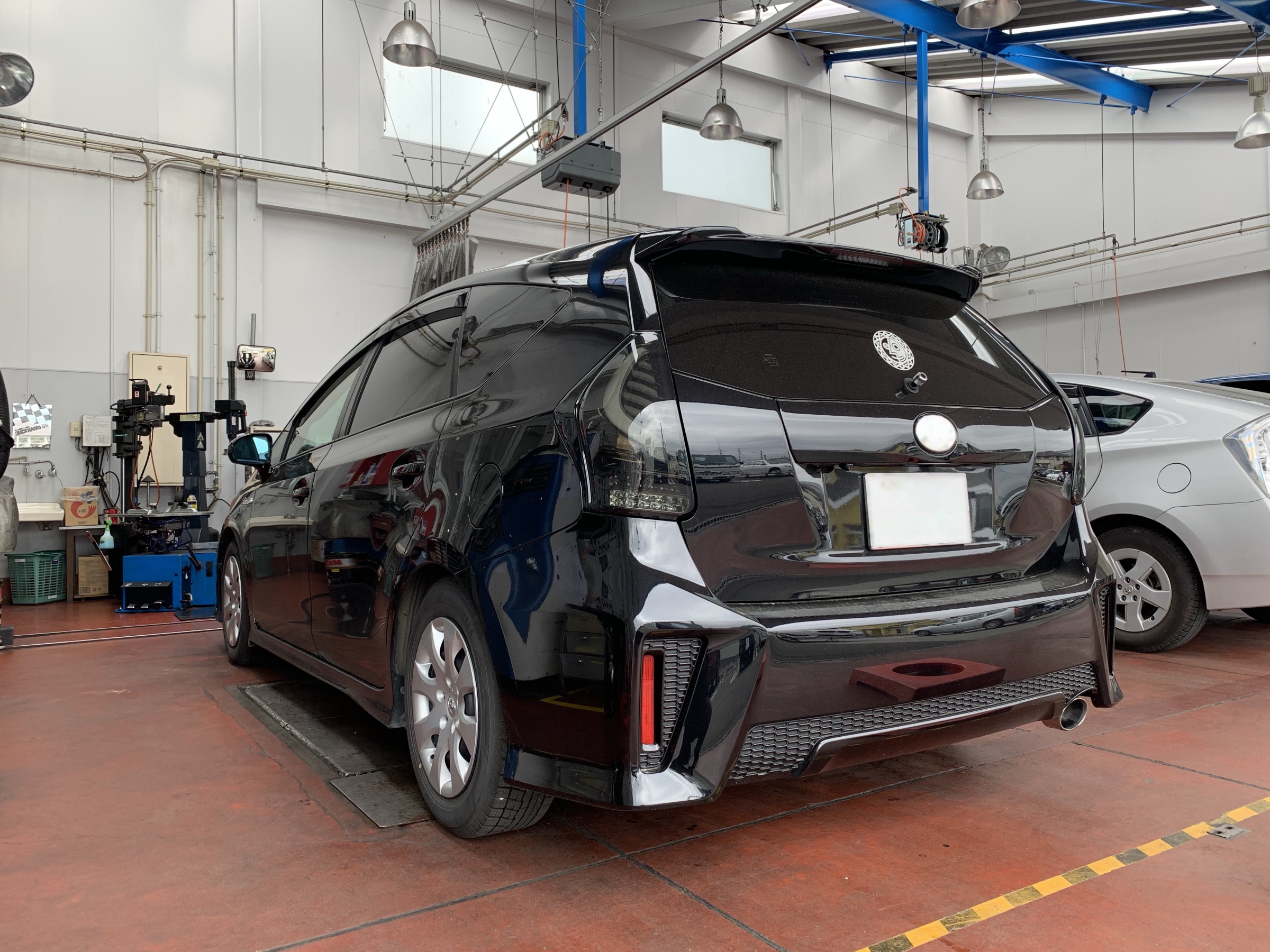 プリウスα クスコ車高調 | トヨタ プリウスα | スタッフ 日記