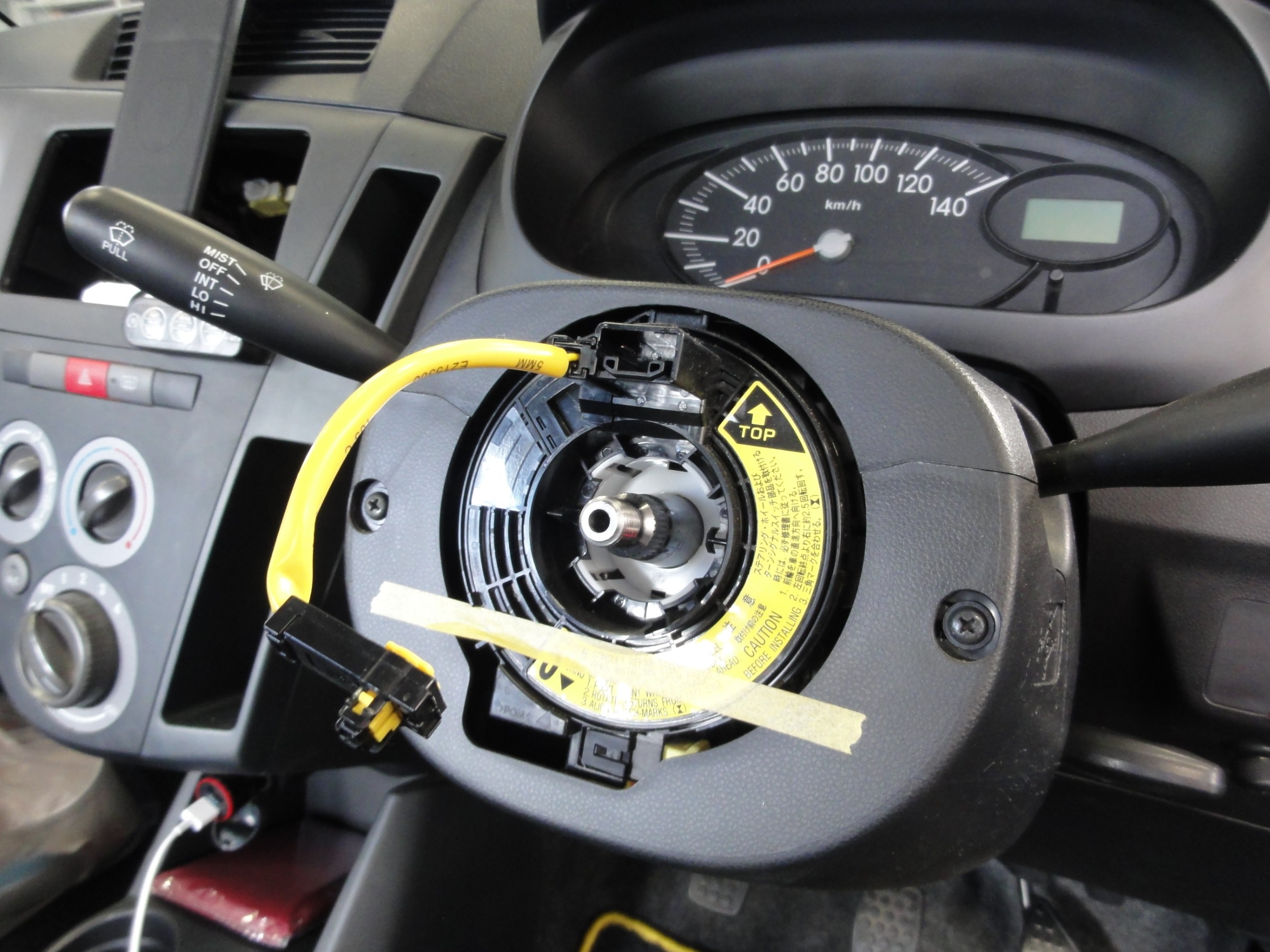 ミラ（L275V） OMPスポーツステアリング装着（持込み