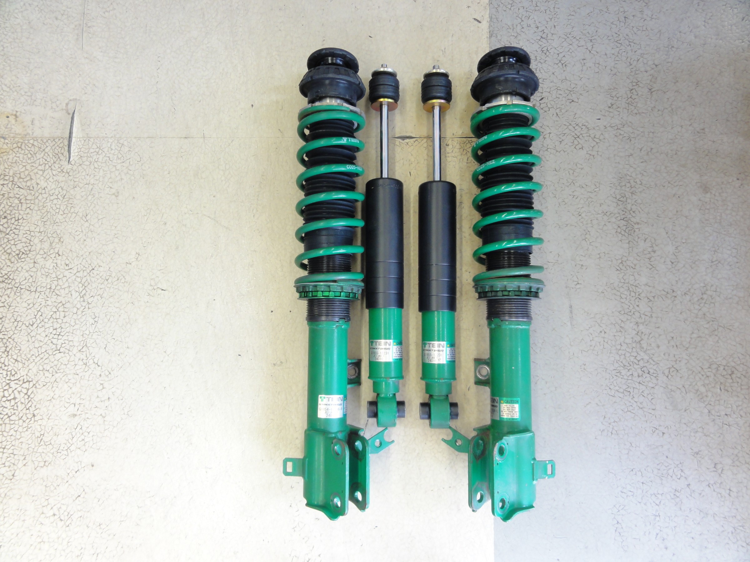 ライフ（JB8）テイン製車高調「STREET BASIS」オーバーホール