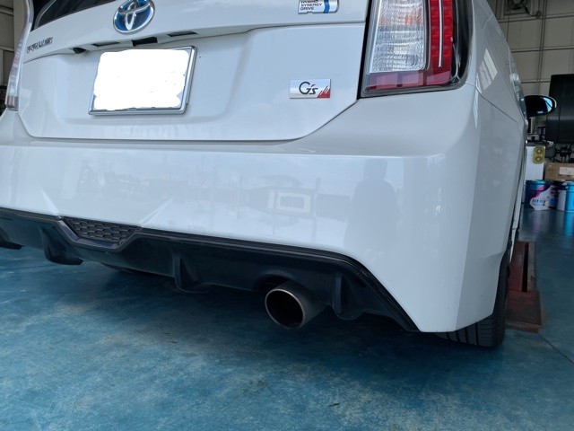 ZVW30 プリウス G's × フジツボ AUTHORIZE R | トヨタ プリウス 吸
