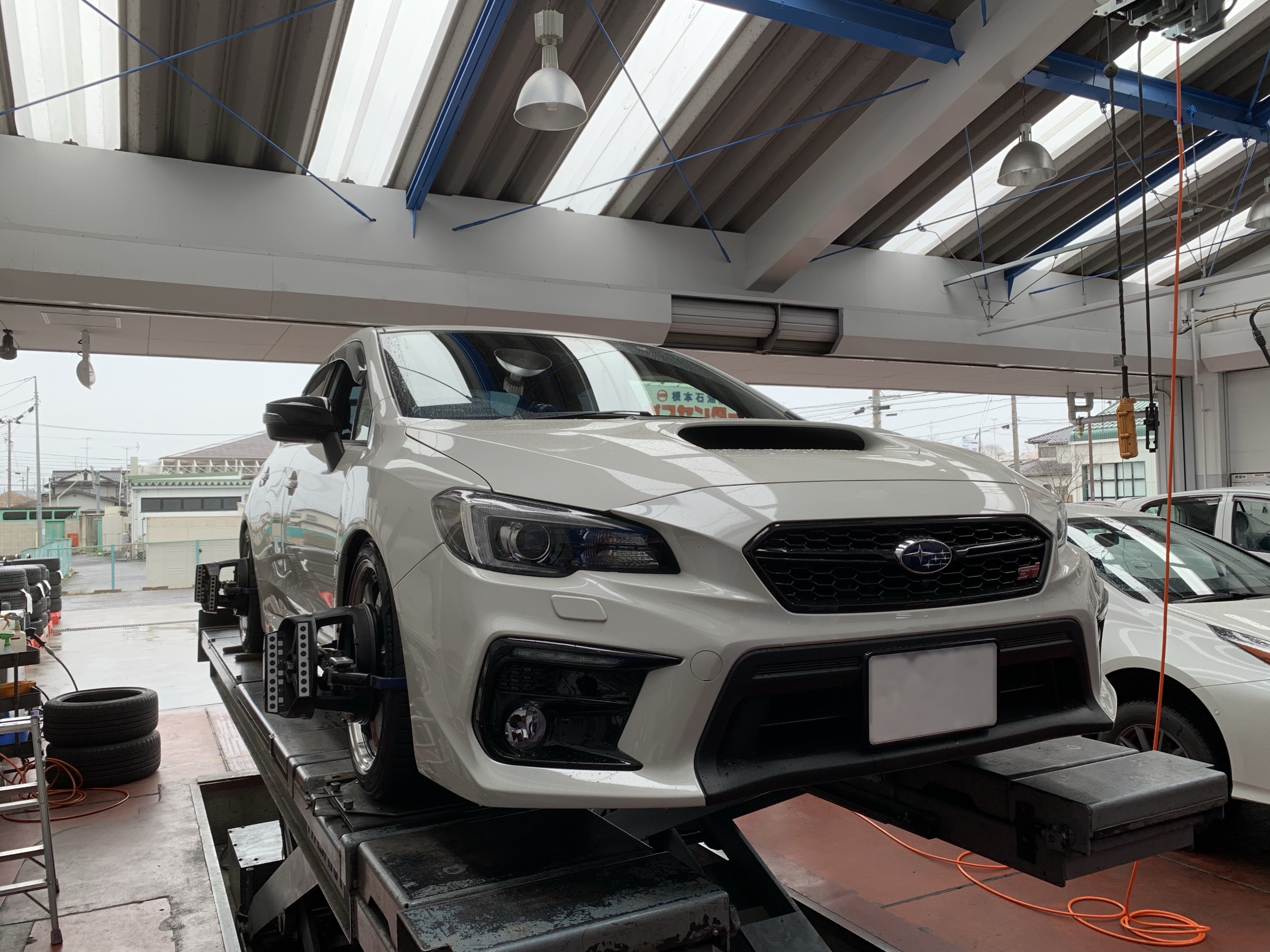 Wrx Sti 4輪アライメント調整 スバル Wrx Sti スタッフ 日記 コクピット 荒井 車のカスタマイズにかかわるスタッフより