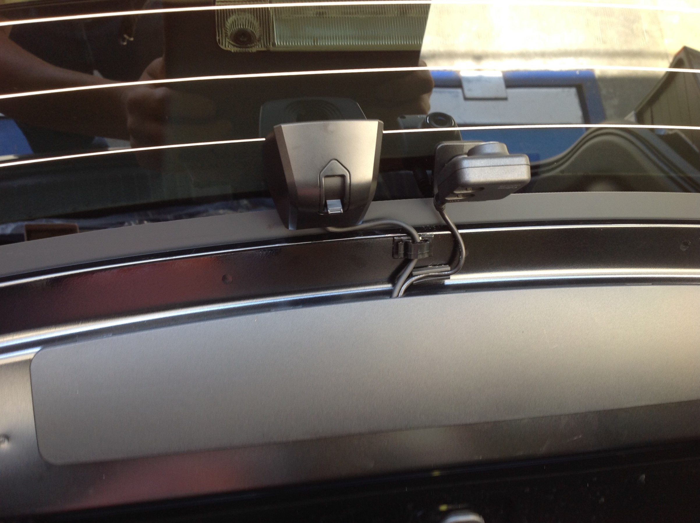 トヨタ ヤリスクロスさん、デジタルルームミラー装着です ♪ | トヨタ