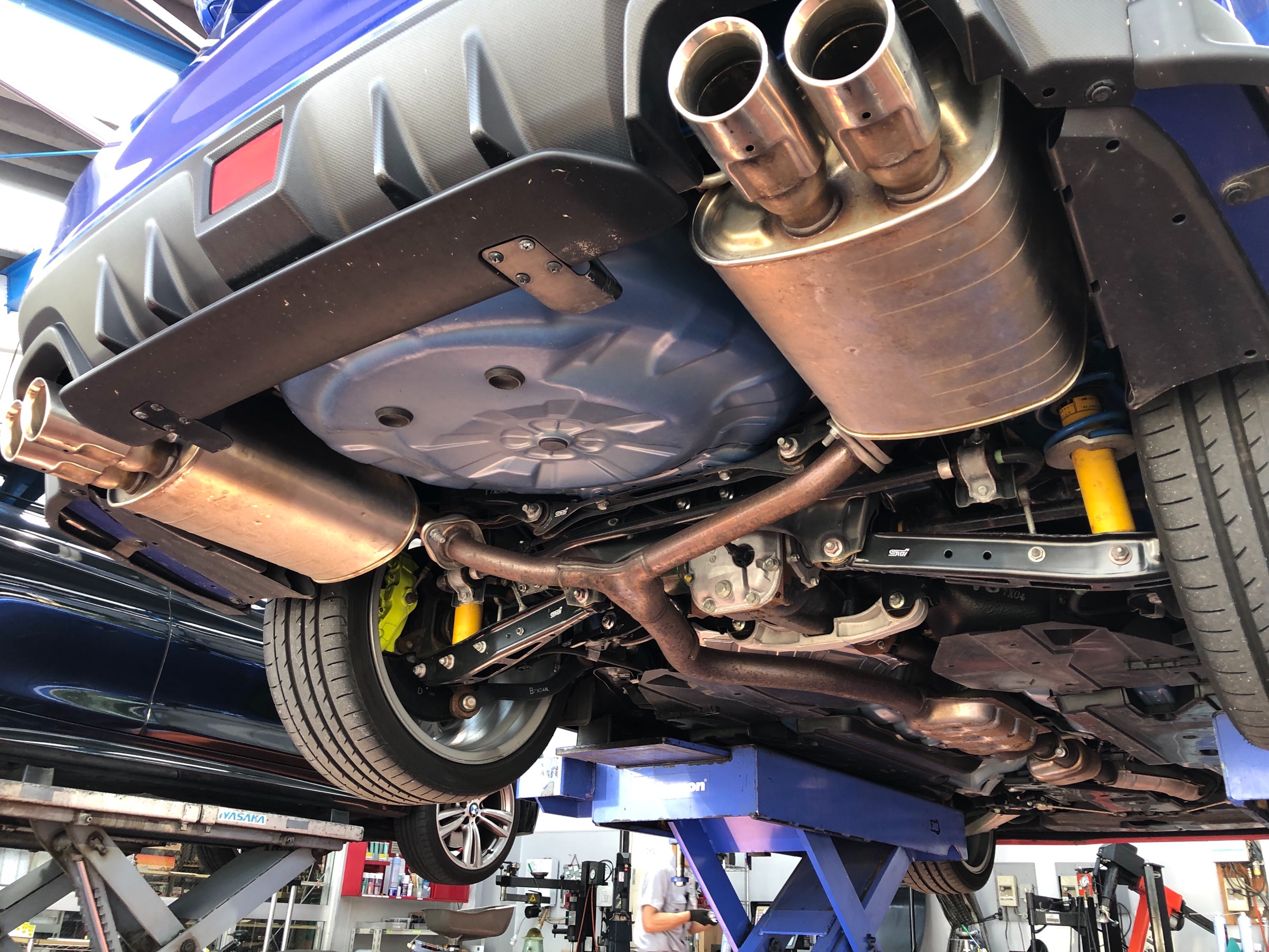 WRX STI HKSマフラー交換《 VAB × HKS ハイパワーSPEC-LⅡ