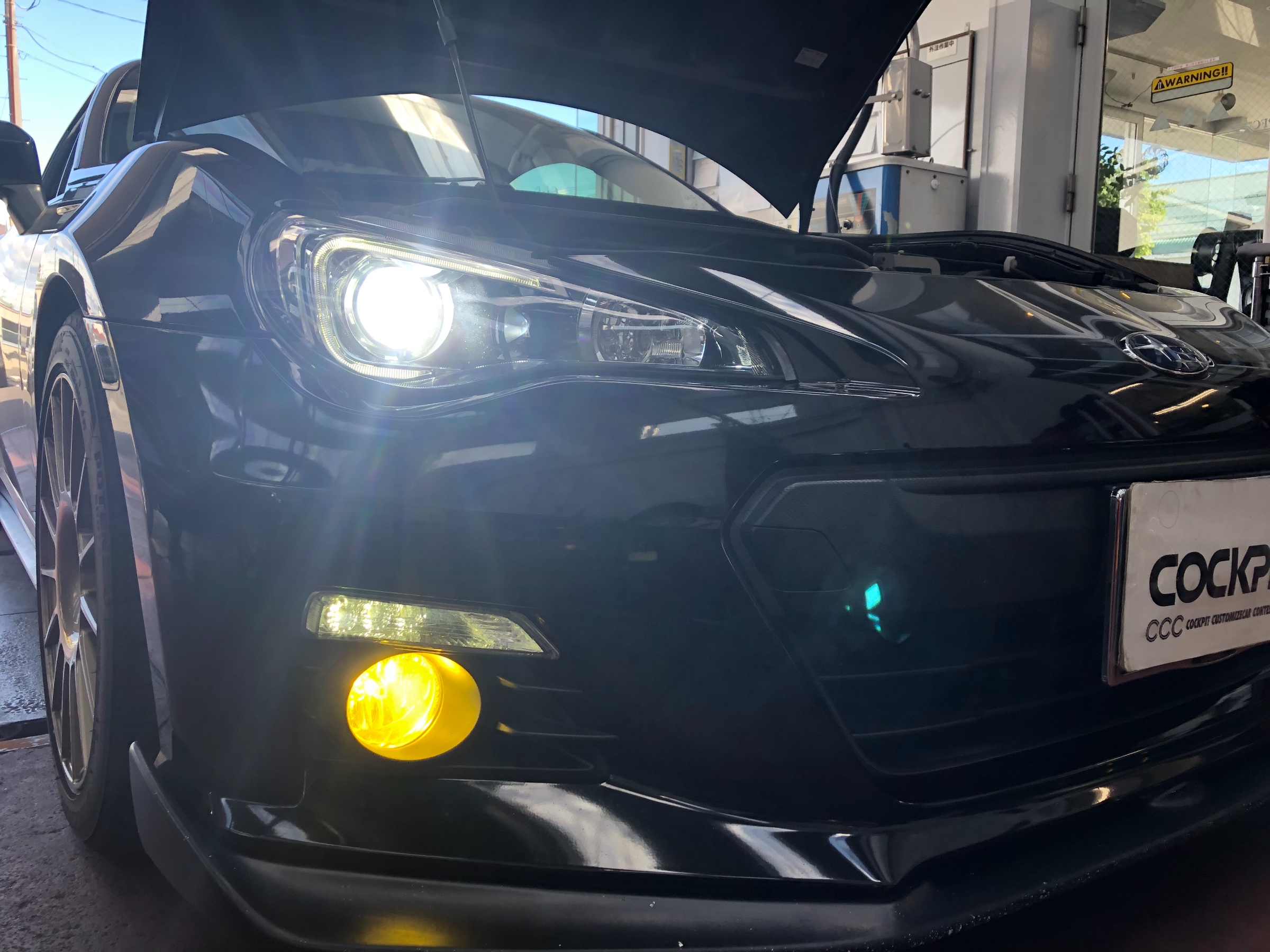 BRZ 純正HIDからLEDヘッドライトに交換！《 ZC6 x SPHERE LIGHT 純正 ...