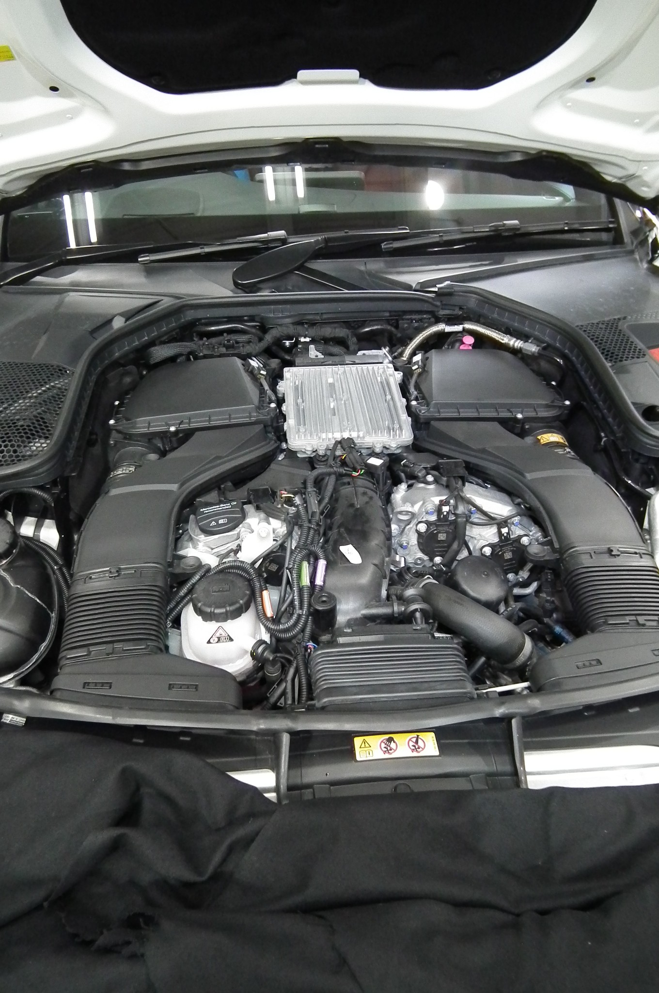 M119 エンジン エアインダクションBOX (裏蓋AMG) www.jacotbilley.fr