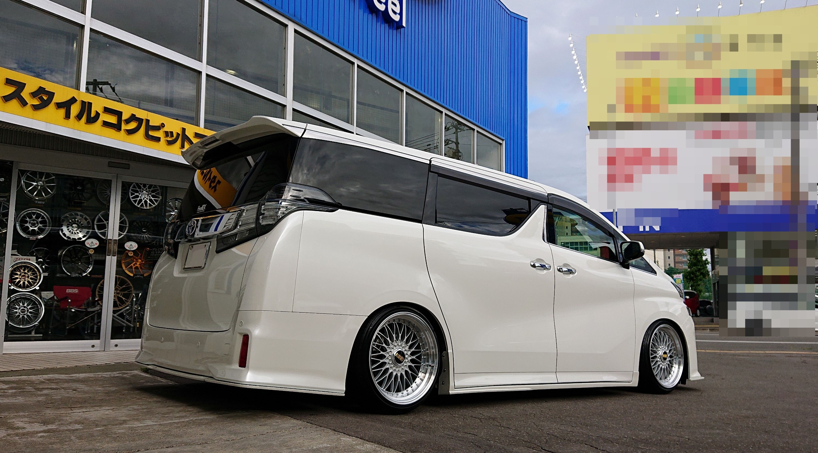 BBS SUPER-RS & サンダーボルト ジャパン 鍛造チタニウム の装着 BBS SUPER-RS & サンダーボルト ジャパン 鍛造チタニウム の装着