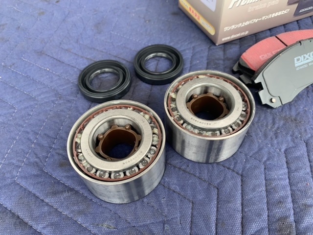 ◇MITSUBISHI DELICA SPACE GEAR [PF6W] Nnxudol 900施工・リアスタビ