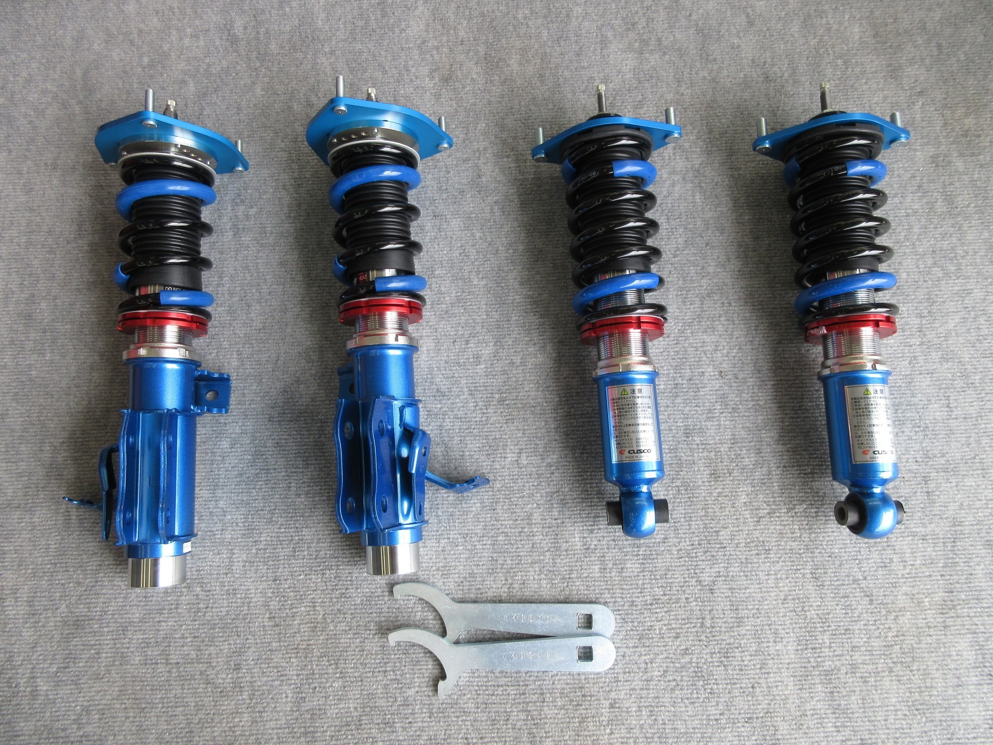 貴重な最終型を納車直後にカスタムしちゃいました！ スバル BRZ（ZC6