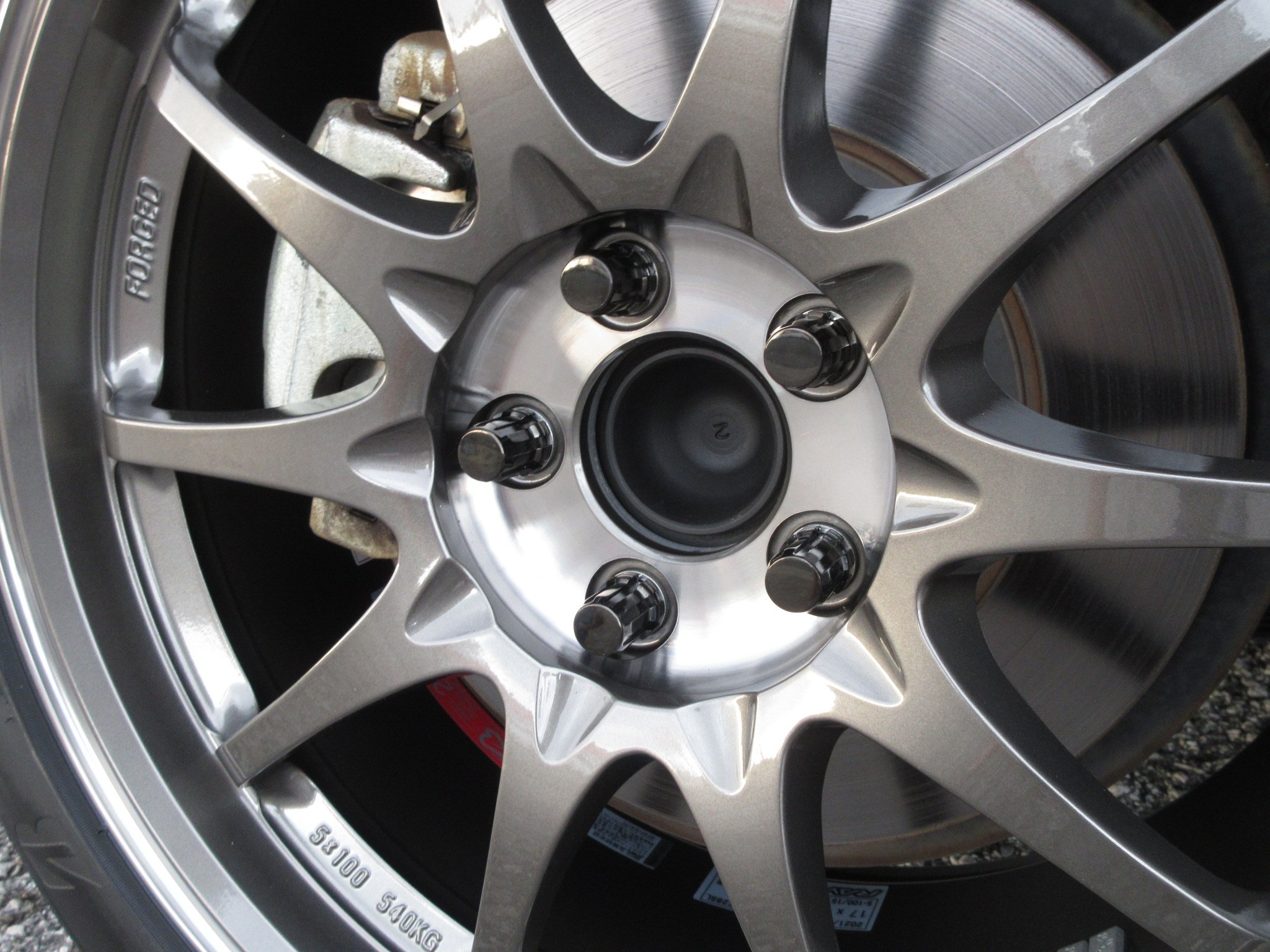 Simple is Best” その言葉が本当に似合う1台です！ トヨタ 86（ZN6