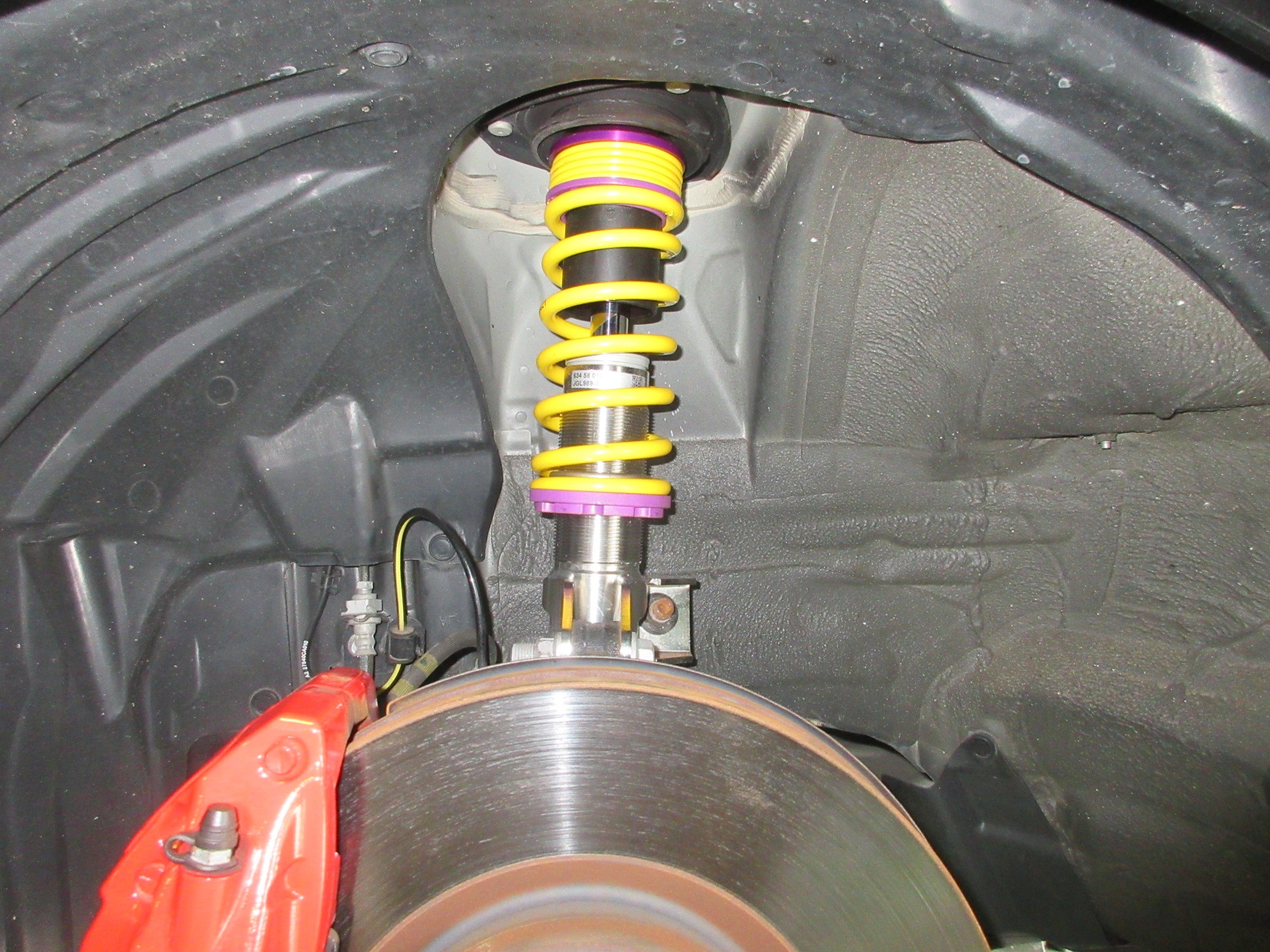 ZC6（BRZ）にKW Ver.1を装着 | スバル BRZ 足まわり（サスペンション