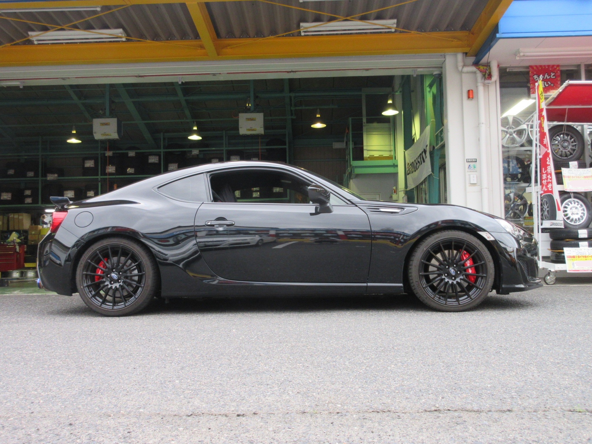 ZC6(BRZ)にKW Ver.1を装着 | スバル BRZ 足まわり ZC6(BRZ)にKW Ver.1を装着 | スバル BRZ 足まわり